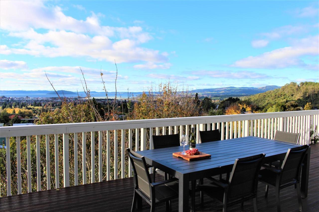 Serenity Views Rotorua Exterior foto